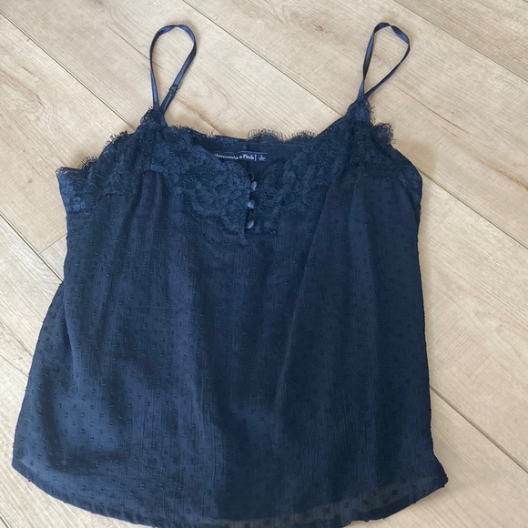 A&F black lace camisole tank top in excellent condition - Picture 2 of 5